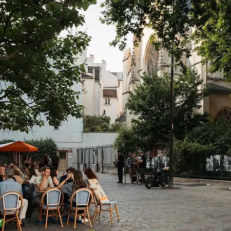 Le Nid Parisien Apartment *